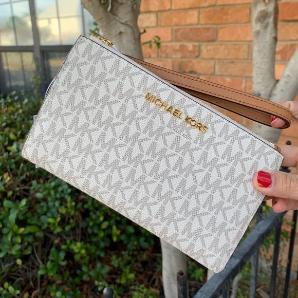 MICHAEL Michael Kors Handbags - Michael Kors Jet Set Double Zip Wristlet